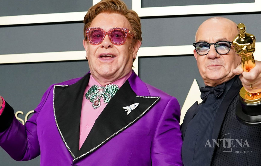 Elton John anuncia novo álbum com Bernie Taupin