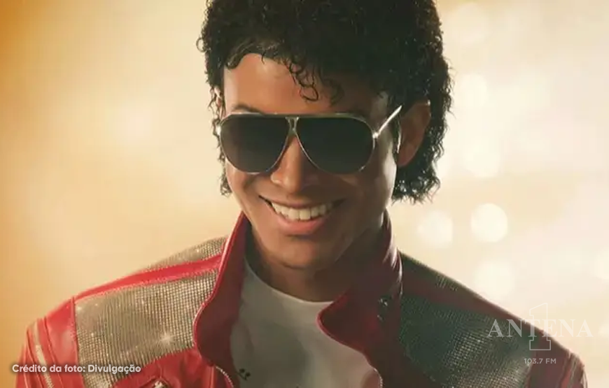 Filme “Michael” registra maior estreia de uma cinebiografia na história do cinema