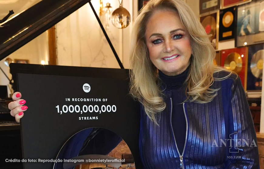 Bonnie Tyler entra para o clube do bilhão no Spotify, mas revela que quase não recebe com o hit